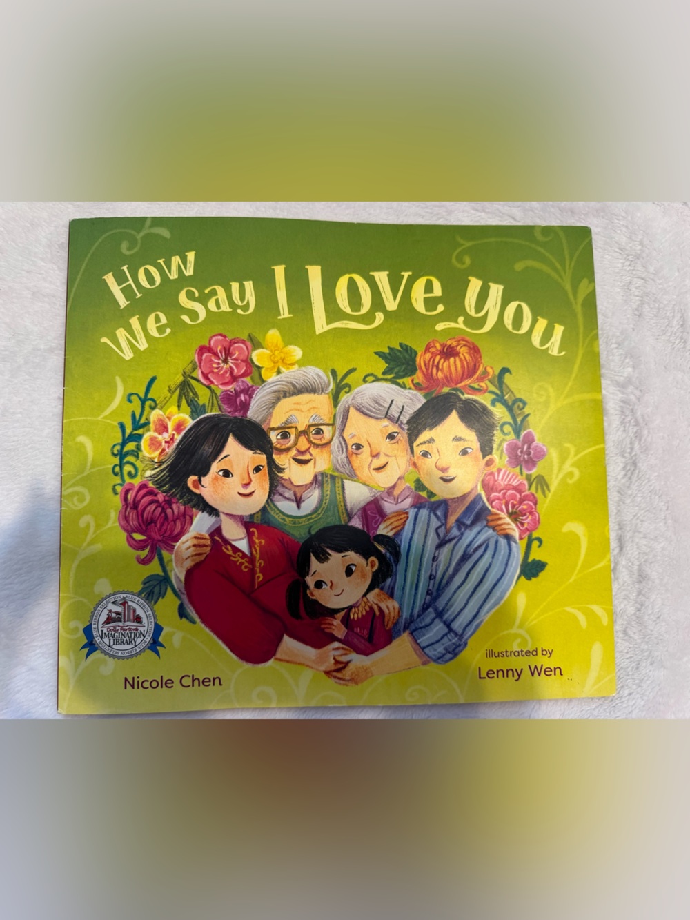 How We Say I Love You - Green Illustrated Children's Book